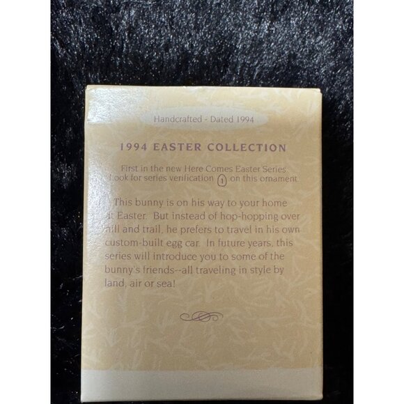 1998 Hallmark Keepsake Here Comes Easter Ornament Bunny & Chick Figurine - Picture 7 of 8